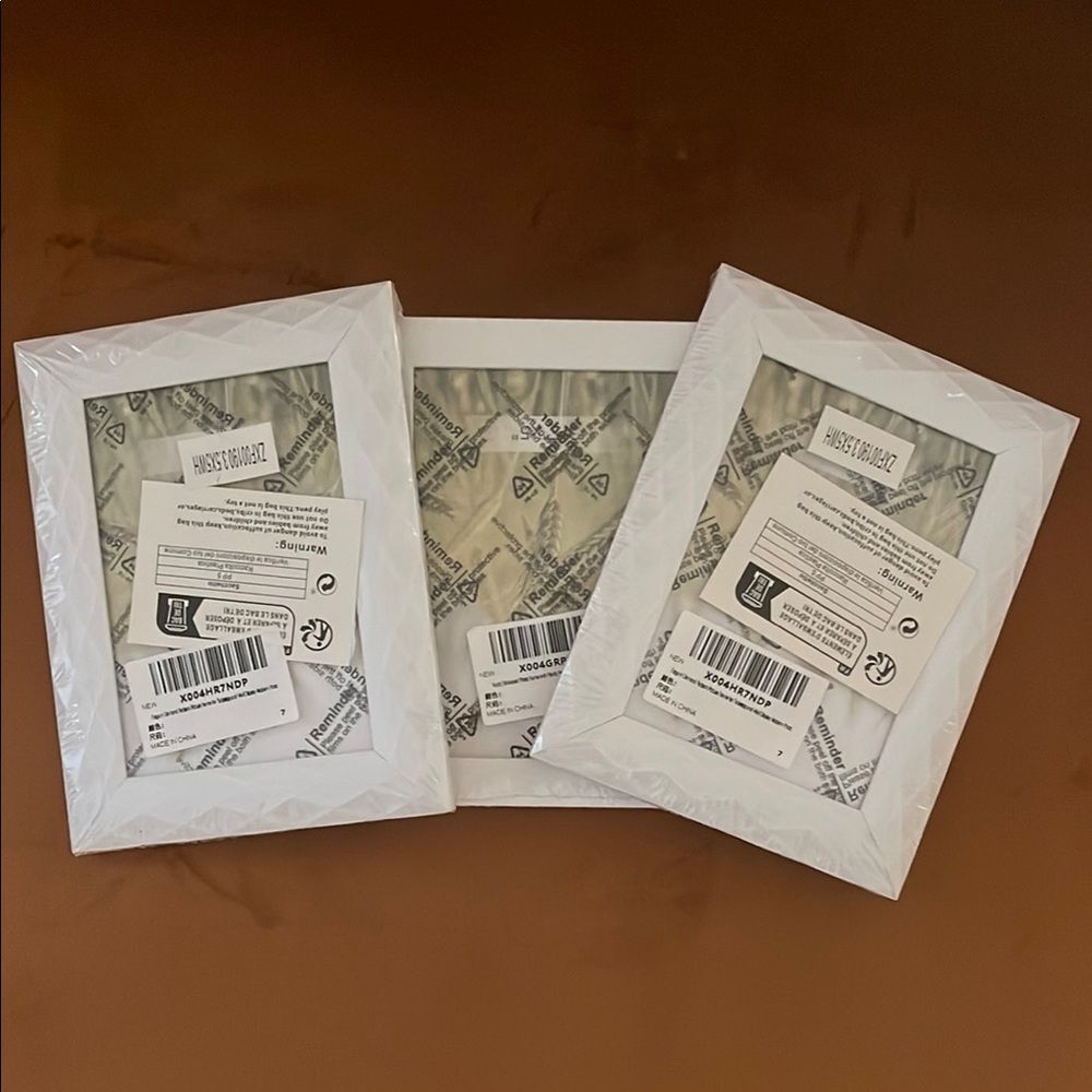 White 3.5×5 Picture Frames (Set of 3) New